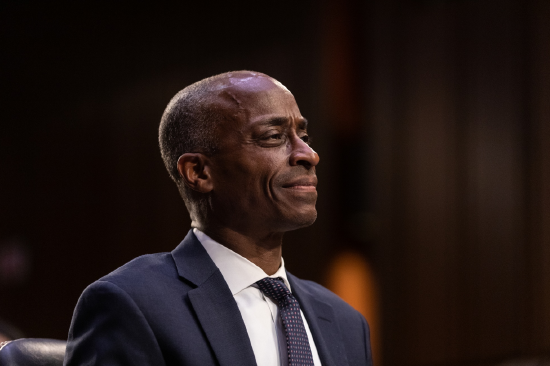 美联储：副主席Jefferson和理事Cook、Kugler已宣誓就职 第1张