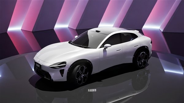 副仪表台重新设计 取消物理按键！小米SUV内饰首次曝光 第3张